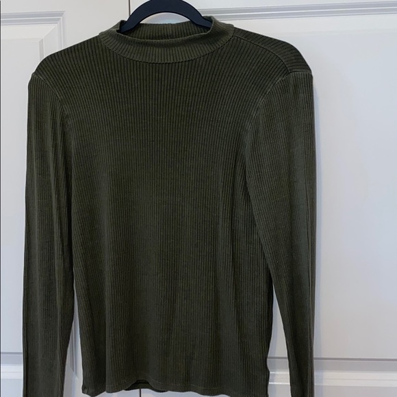 american eagle long sleeve turtle neck - Picture 1 of 1